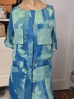 BCBG Maxazria Teal & Aqua Printed Belted Tunic Sz XS
